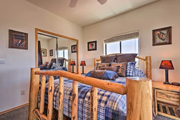 4 Bedrooms Cottage