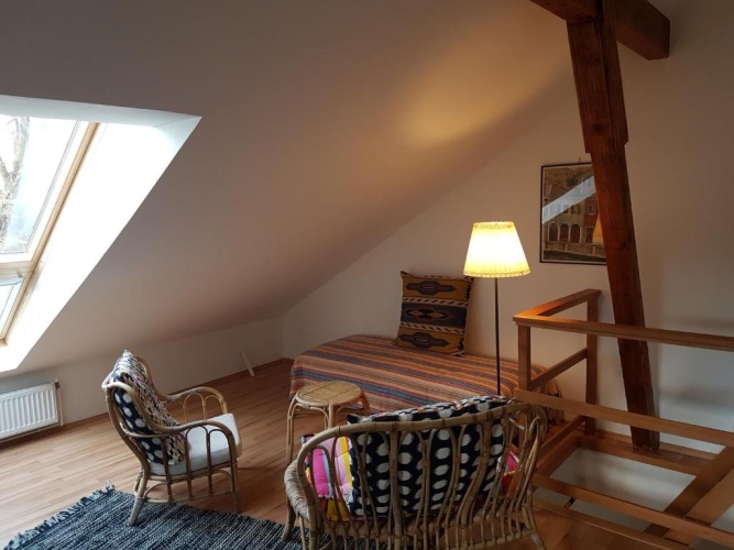 2 Bedrooms Cottage