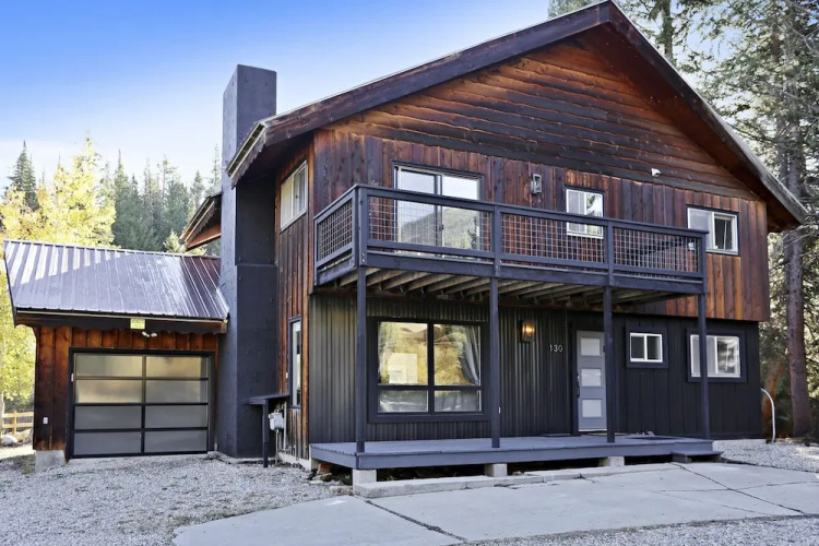 Slopeside Luxury River Chalet by Winter Park Escapes