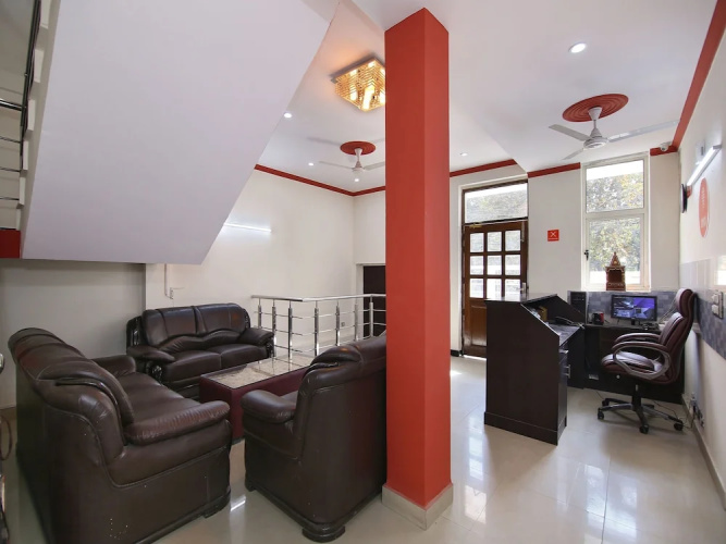 OYO 13051 Shanti Villa