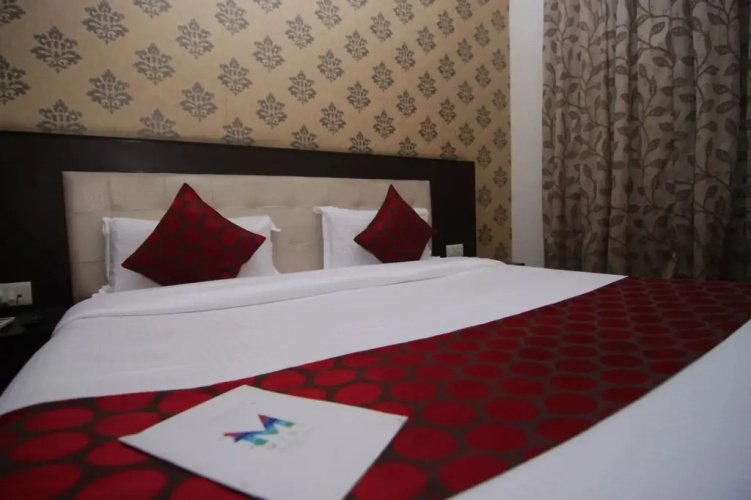 Mint Milestone Suites