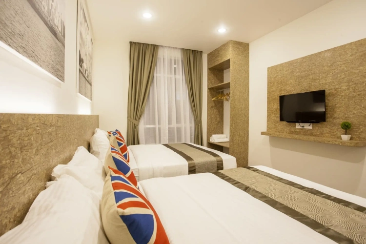 Deluxe Family room