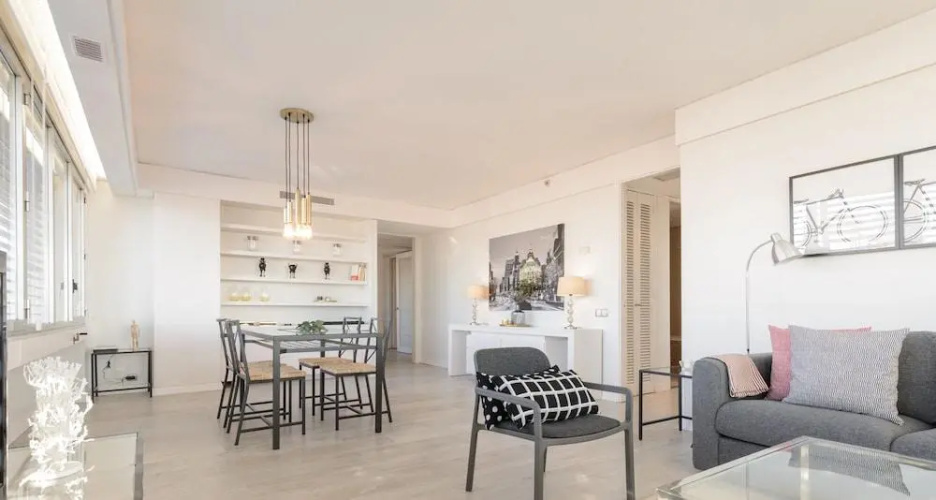 Charming Eurobuilding 2 Luxury