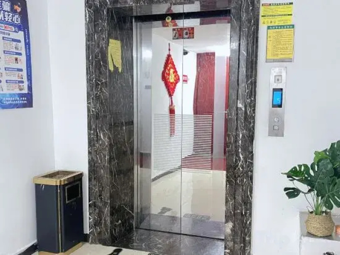 Minfeng Hotel