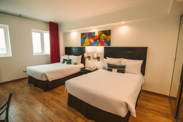 Deluxe Twin Suite