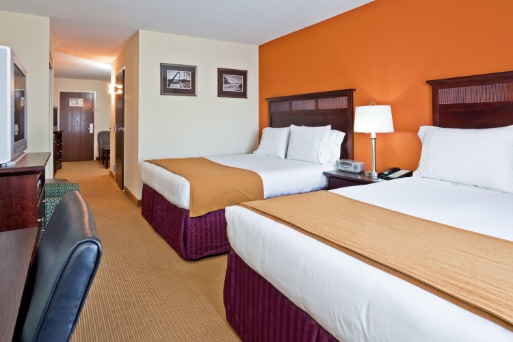 Quadruple Suite