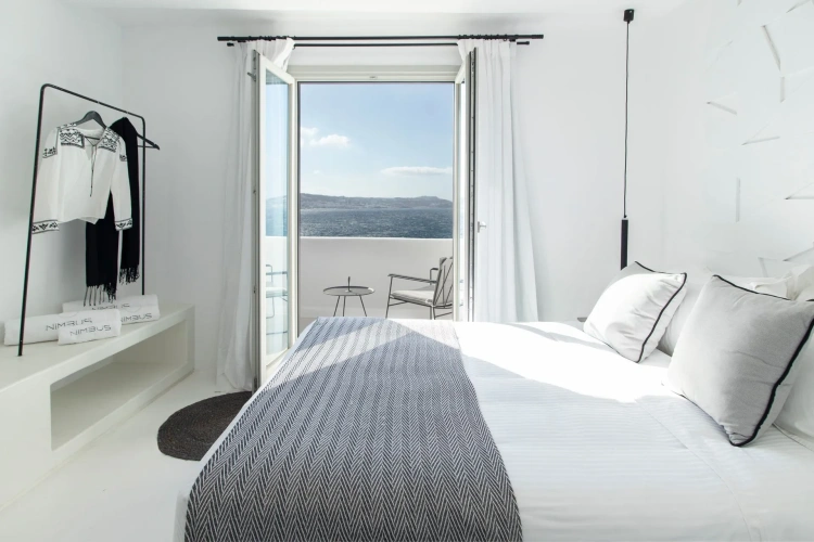 Family Maisonette with sea view