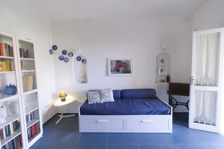 3 Bedrooms Villa with balcony