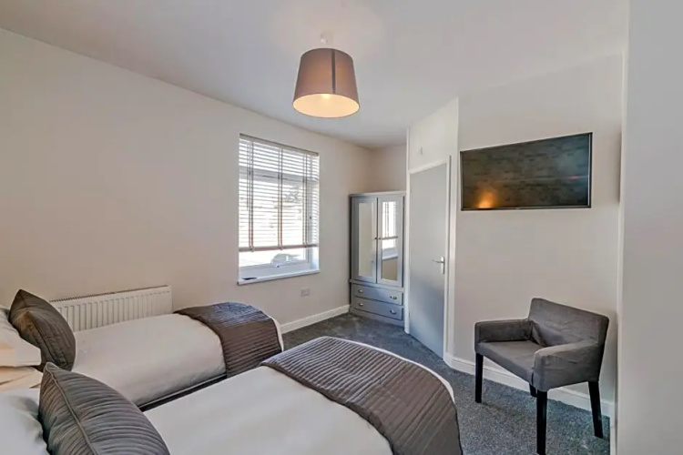 Newhall Lodge
