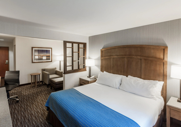 Holiday Inn Express & Suites Carpinteria by IHG