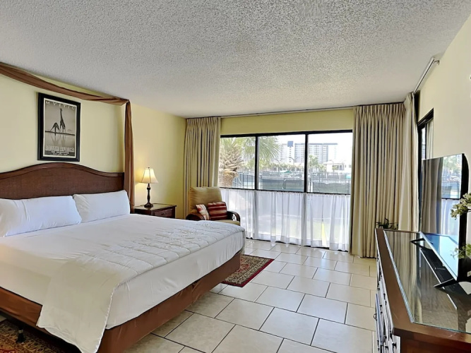 Edgewater Beach & Golf Resort II by Resort Collection