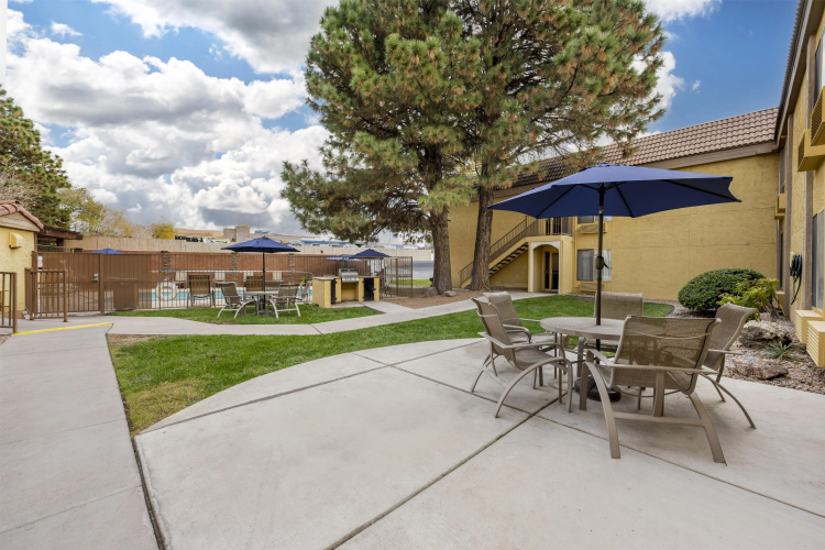 Best Western Airport Albuquerque Inn Suites Hotel & Suites photo 30