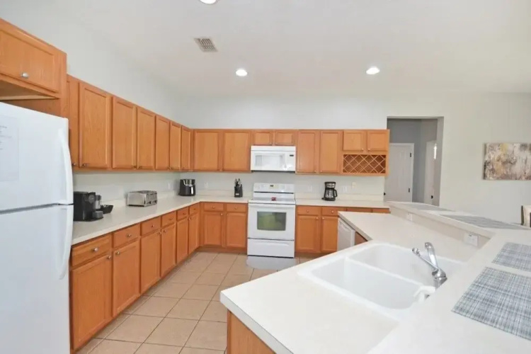 Willow View 4 Bedroom Home