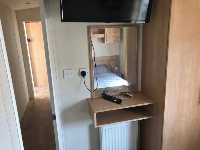St Osyth Beach 3-bed Caravan, Sleeps 8, Parking