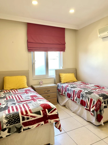 Wonderful 3 bed Duplex in Sought After Prime Community