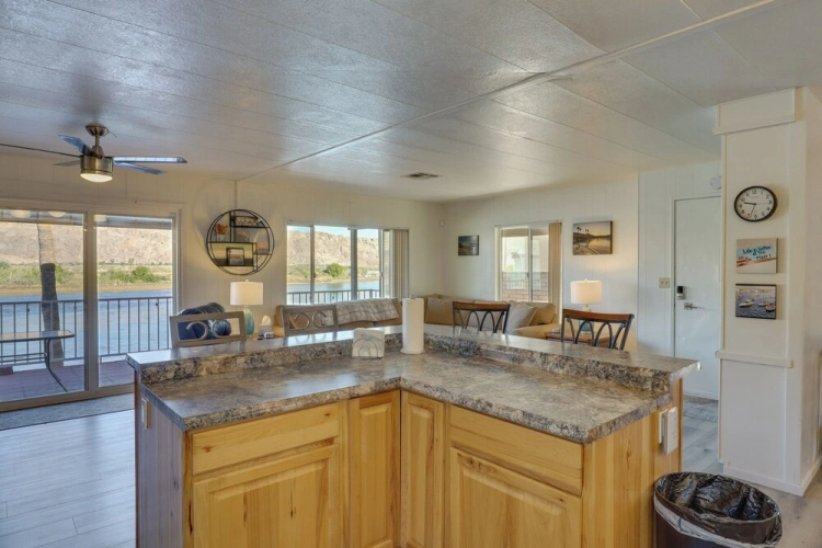 2 Bedrooms Cottage
