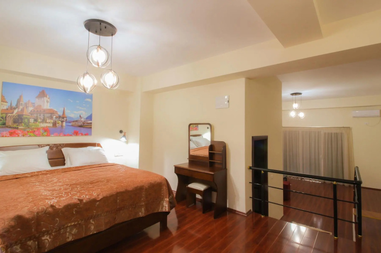 Hotel International