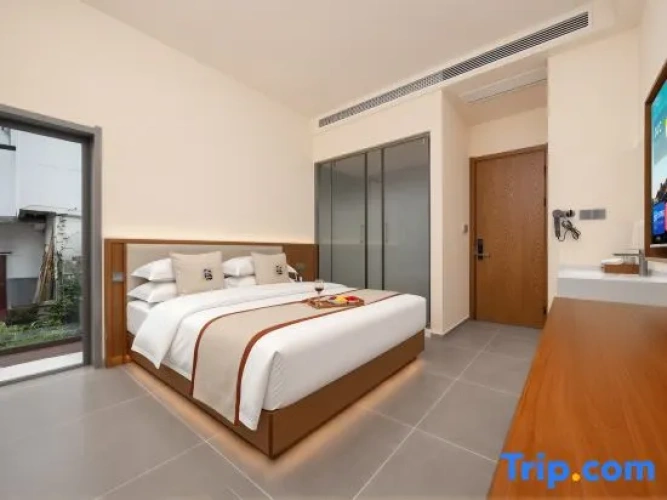 Standard Double room with balcony