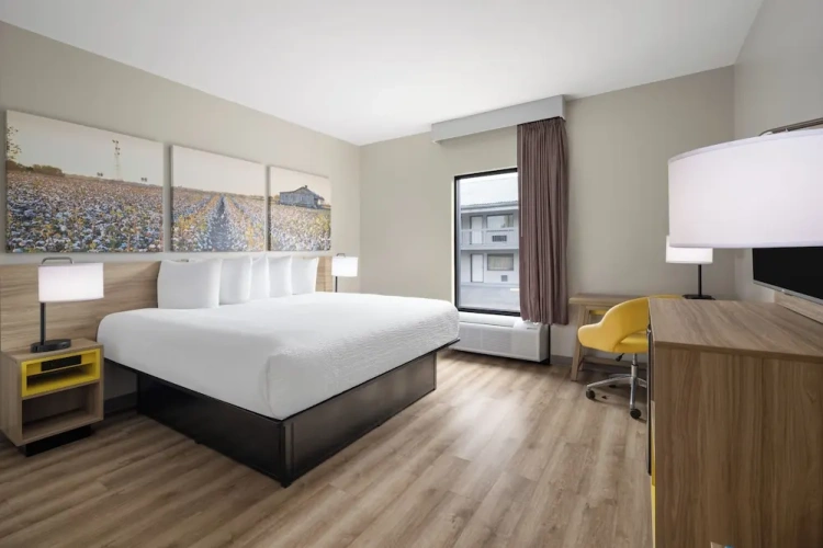 Deluxe Accessible Double room