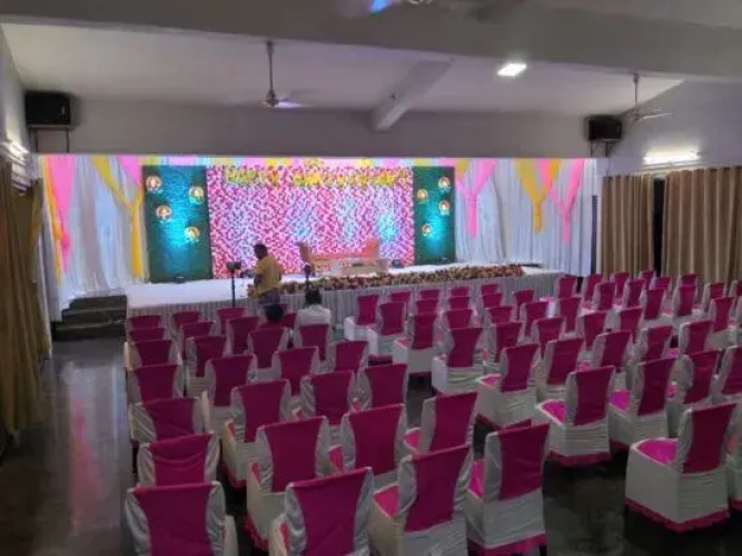 Hotel Hari Priya