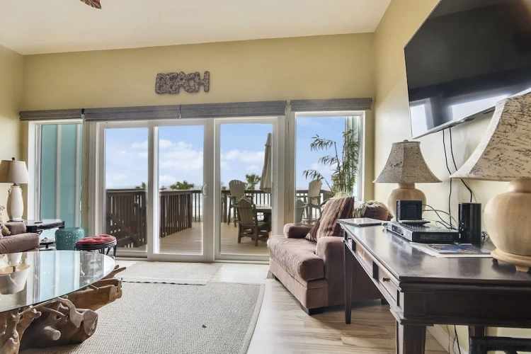 3 Bedrooms Standard room with balcony and with ocean view