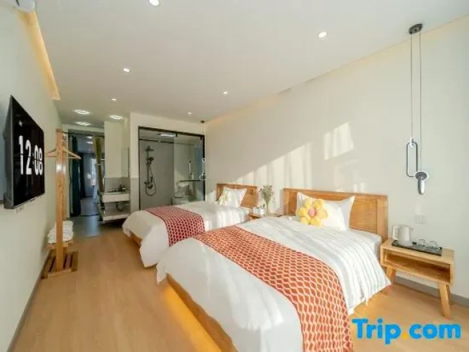 Standard Twin room with sea view