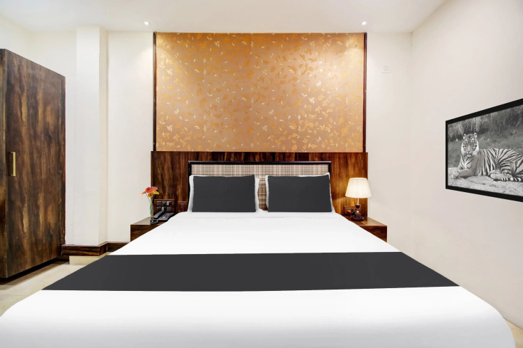 Hotel O Vijayawada Near Railway Station