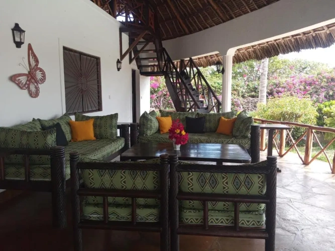 3 Bedrooms Apartment with balcony and with view
