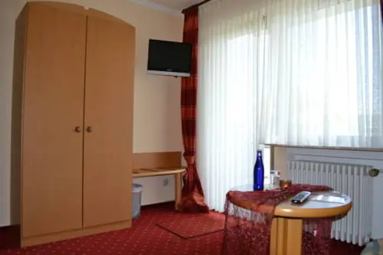 Hotel Caf Ernst
