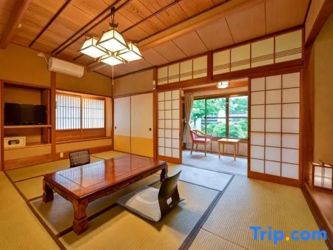 Standard room with garden view