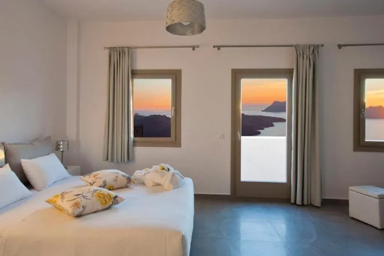 Double Duplex Suite with mountain view