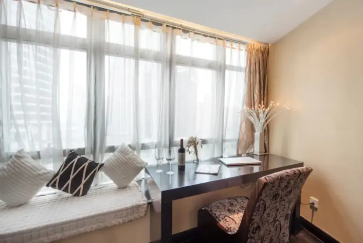 Acme City Apartment