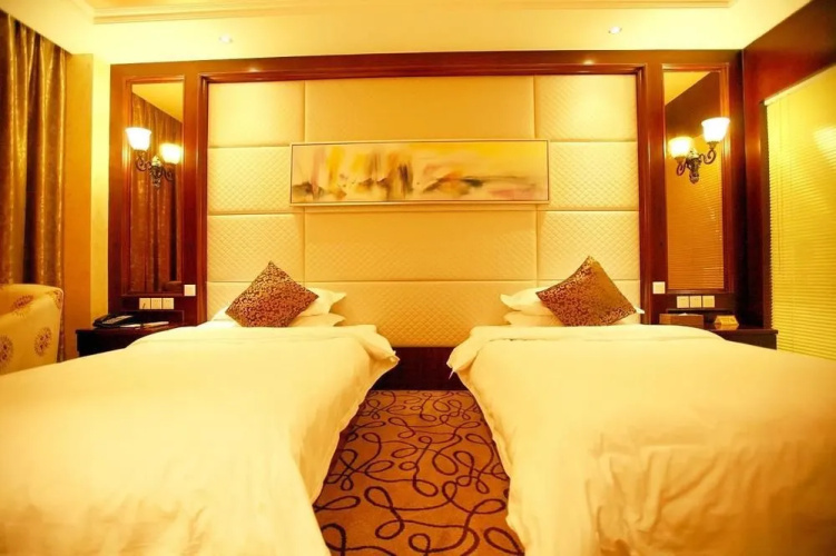 Shunfeng International Hotel
