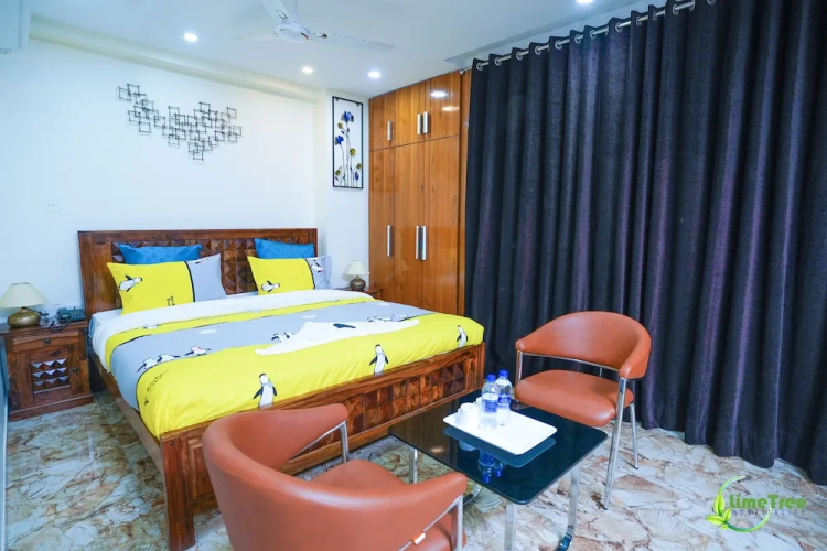 Lime Tree Hotel Near 32nd Milestone