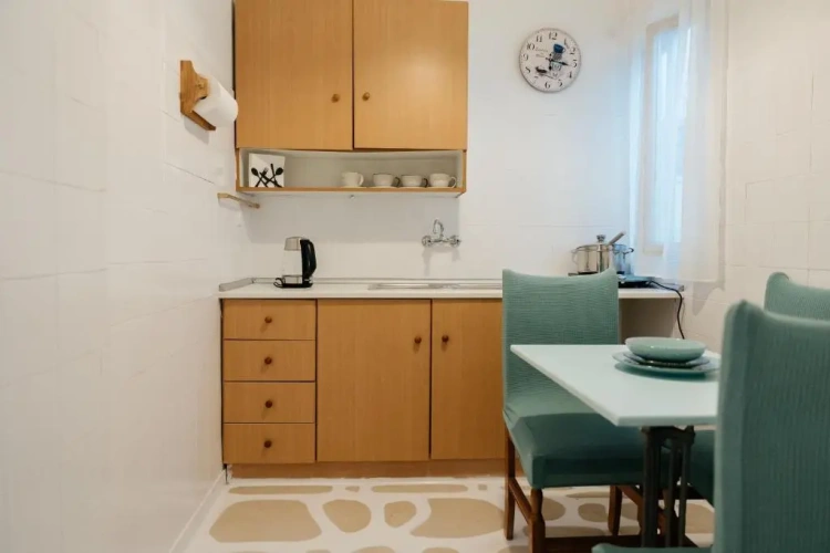 2 Bedrooms Apartment