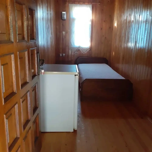 Standard Cottage