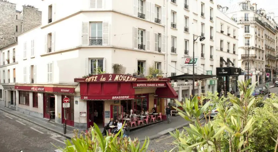 Les Toits de Montmartre