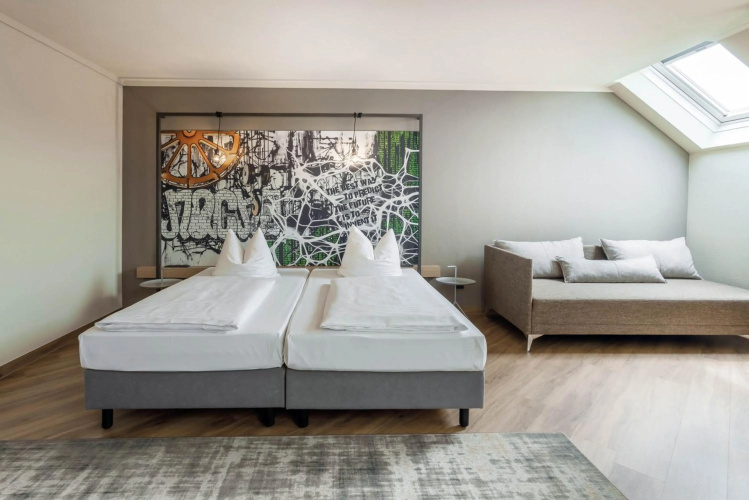Titania Hotel photo 11