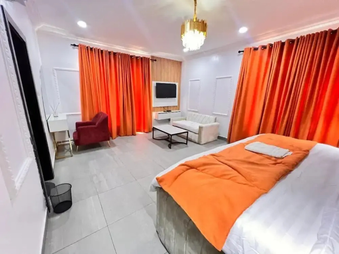 Service Apartment Hub