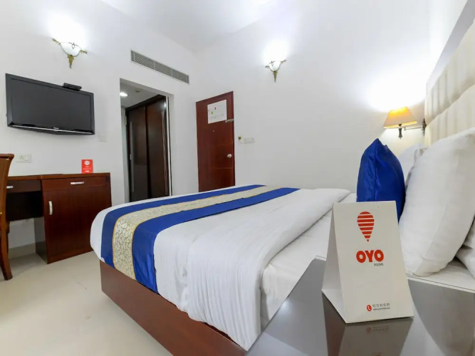 OYO 7188 Ajantha Regency