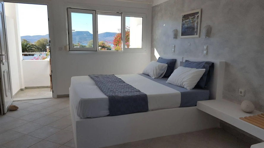 Lagada Beach Hotel