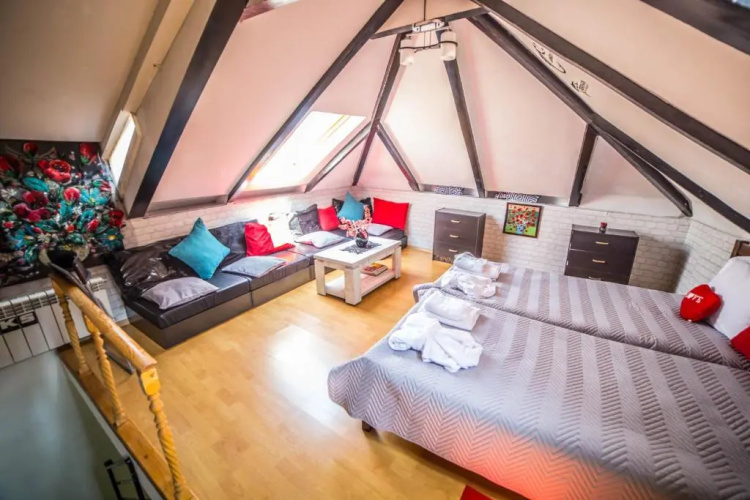 COMFORTABLE APARTMENT in the old TBILISI