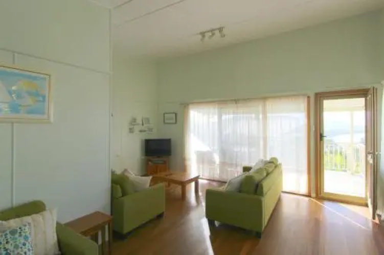 Hi View, 18 Dulconghi Street