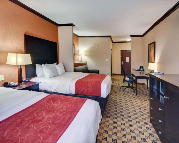 Quadruple Suite