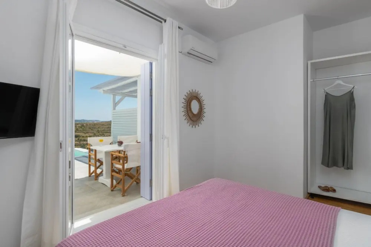 Milesian Suites