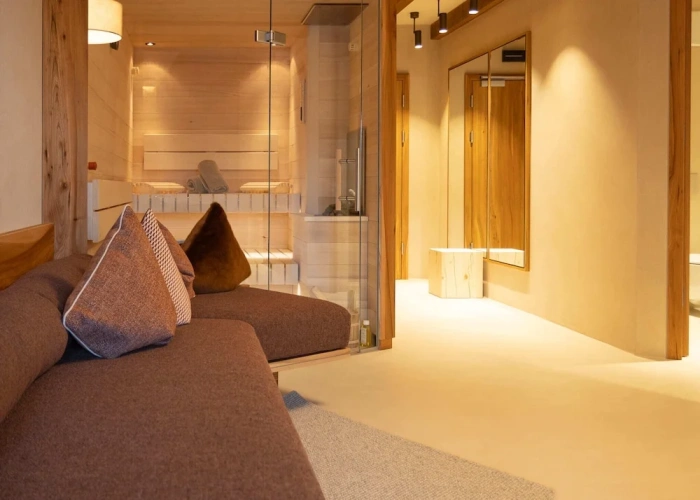 Luxury Suite