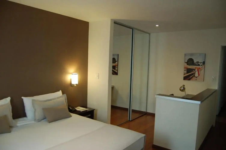Premium Suite