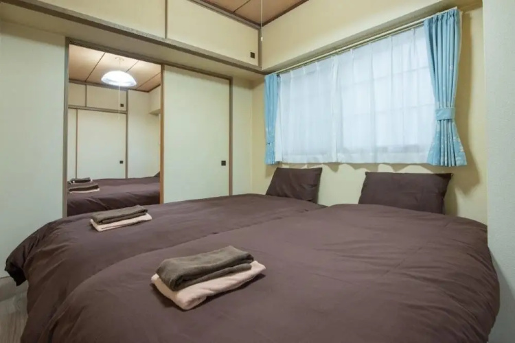 Heights Showa 205
