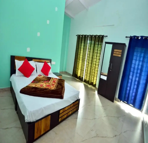 Estay Tiger Hills