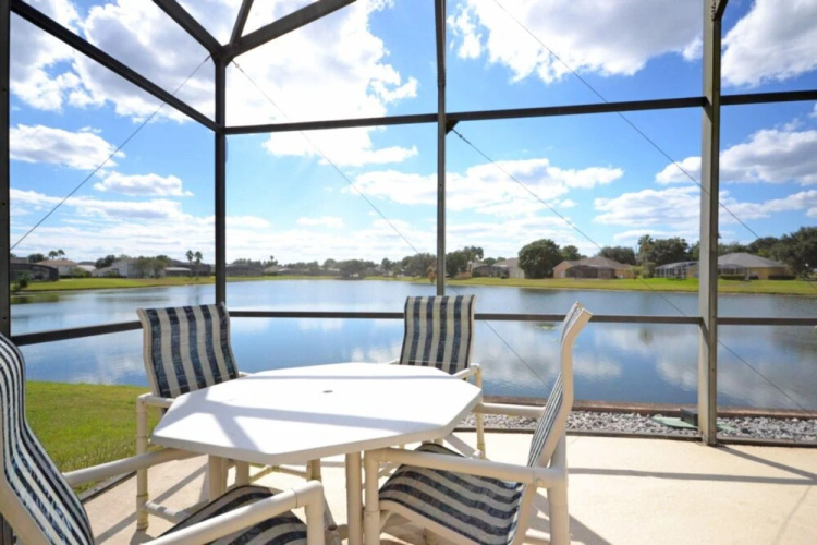 Formosa Lake House